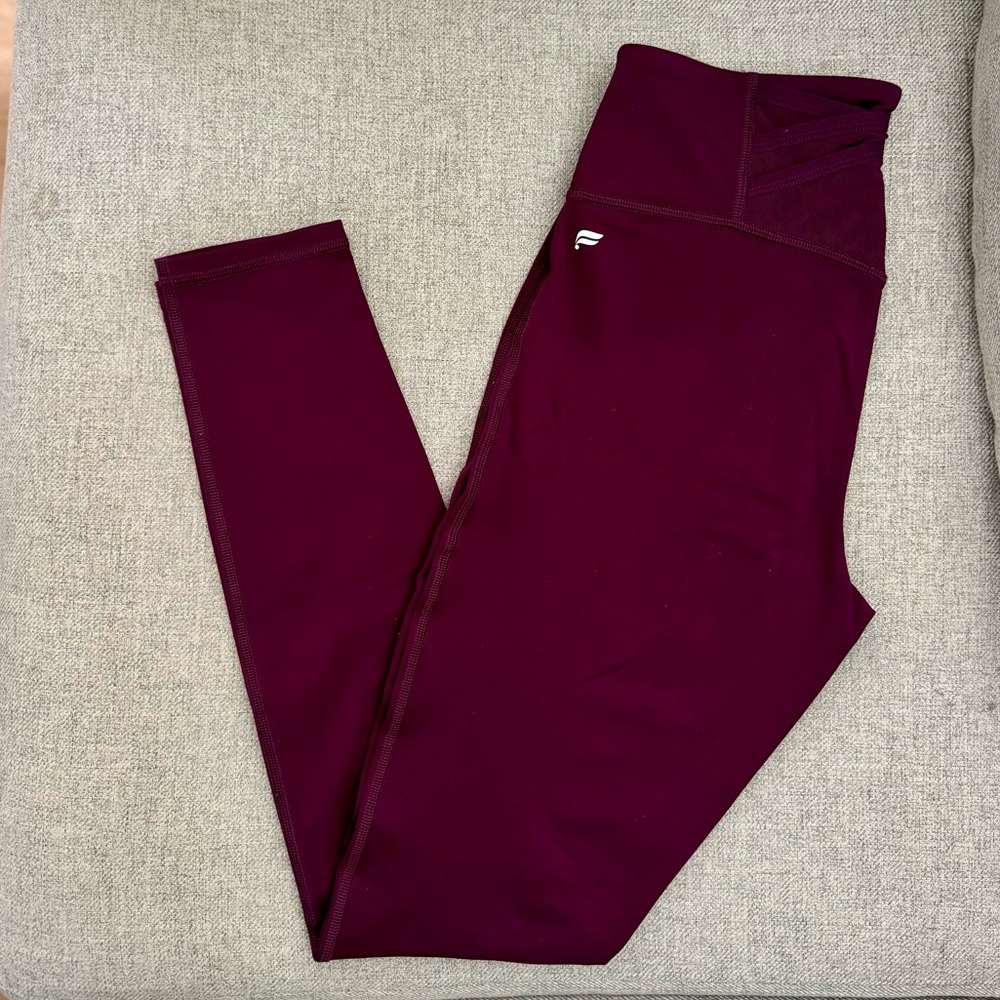 Fabletics Maroon Women’s Workout Leggings✨